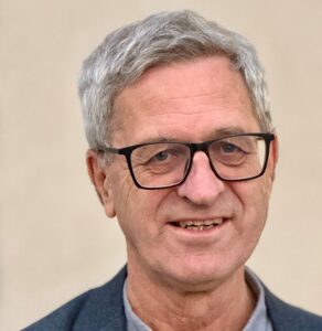 Dr. Sebastian Schneider